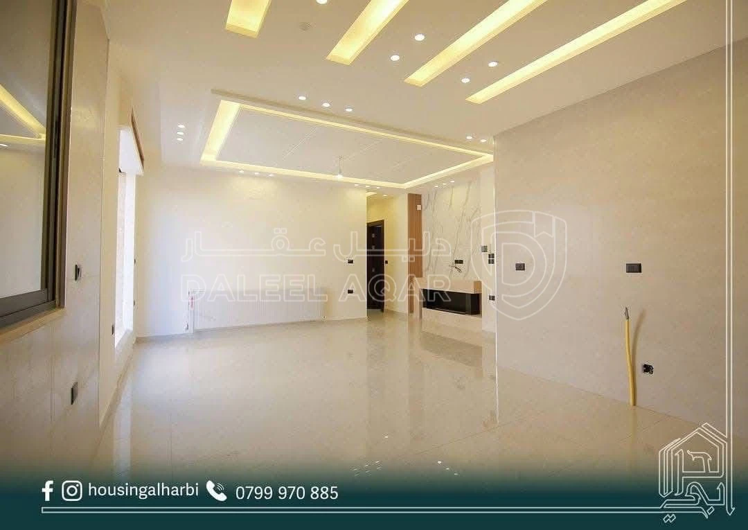 شقة في عمان - ناعور - 110,000 دأ - صورة 1